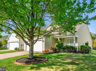 62 Gladstone Dr, Fredericksburg, VA 22406