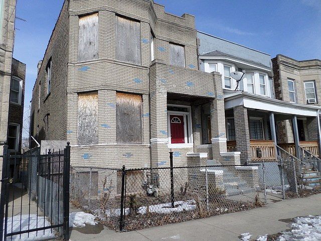 2nd image of 3704 W Grenshaw St