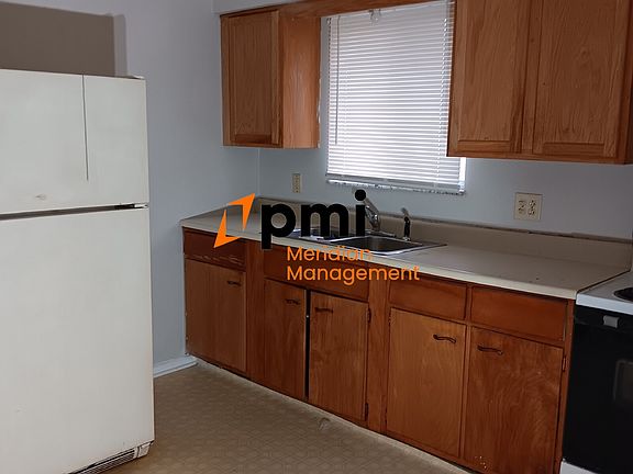 4th image of 2209 N Elizabeth St #0