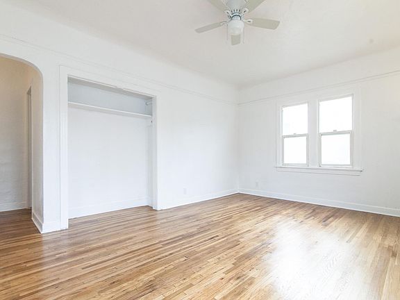 3rd image of 1141 Echo Park Ave APT 109