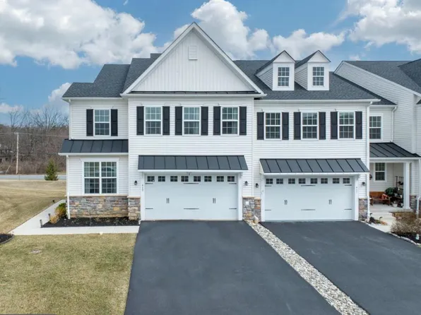 429 Lee Pl, Exton, PA 19341
