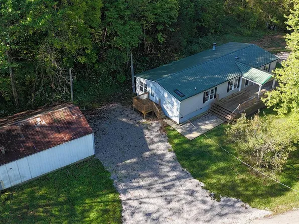 4775 Knobs Rd, Battletown, KY 40104