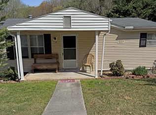 340 S Carter School Rd, Strawberry Plains, TN 37871