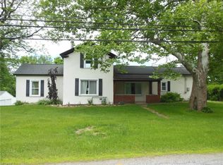 5769 S Ridge Rd, Madison, OH 44057