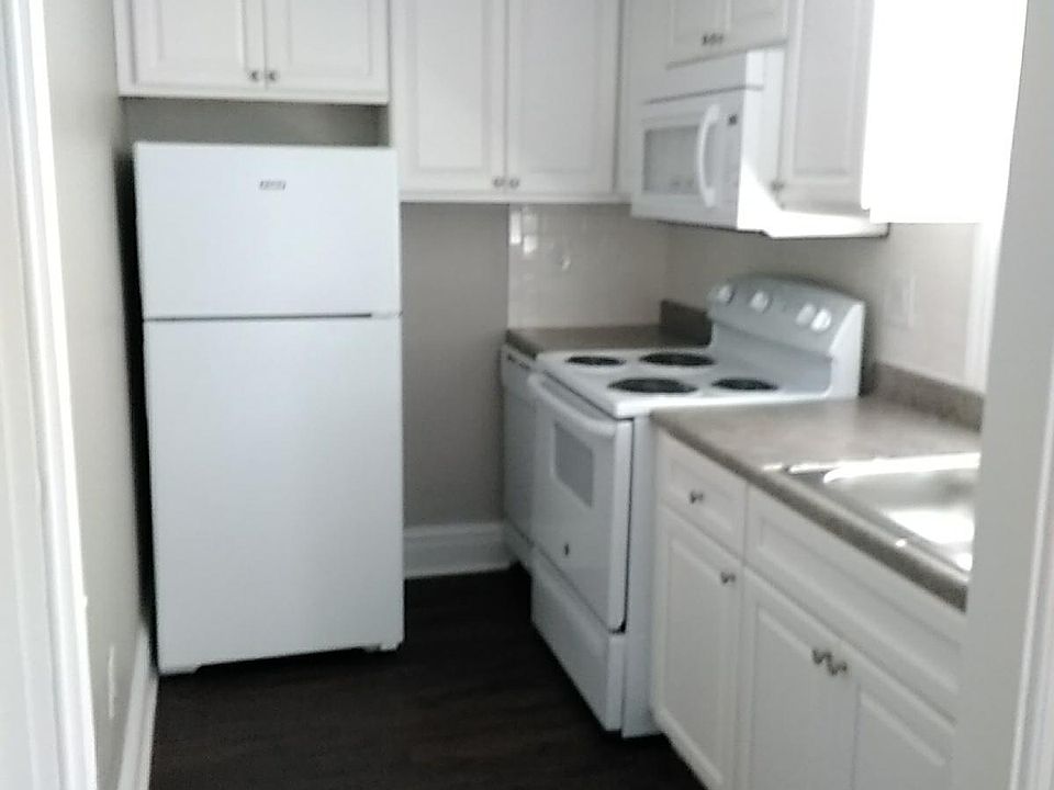2nd image of 31 S Arlington Ave #2
