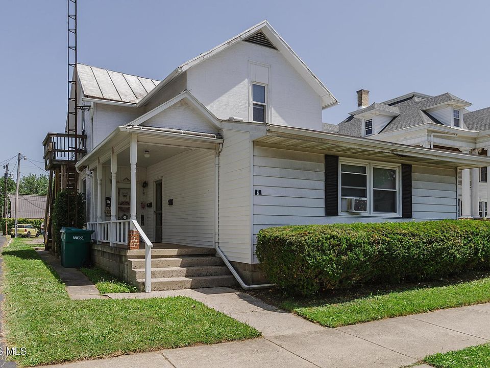 1st image of 723 N Main St