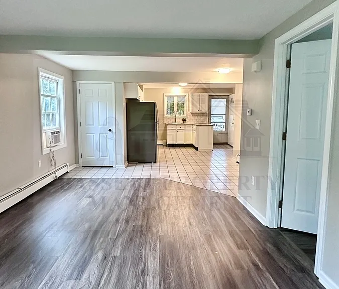 68 Lake St #1 — Photo 2