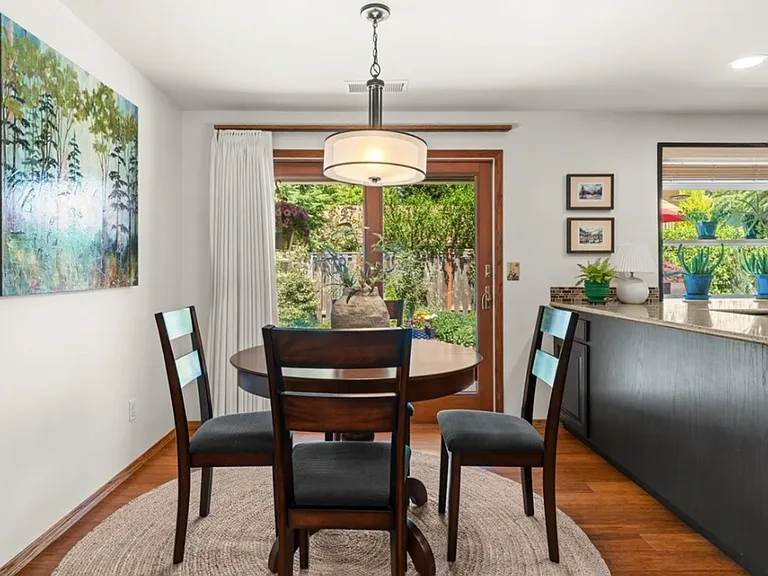 5329 Charleton Ct — Photo 8