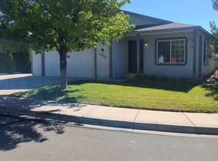 17825 Fairfax Ct, Reno, NV 89508