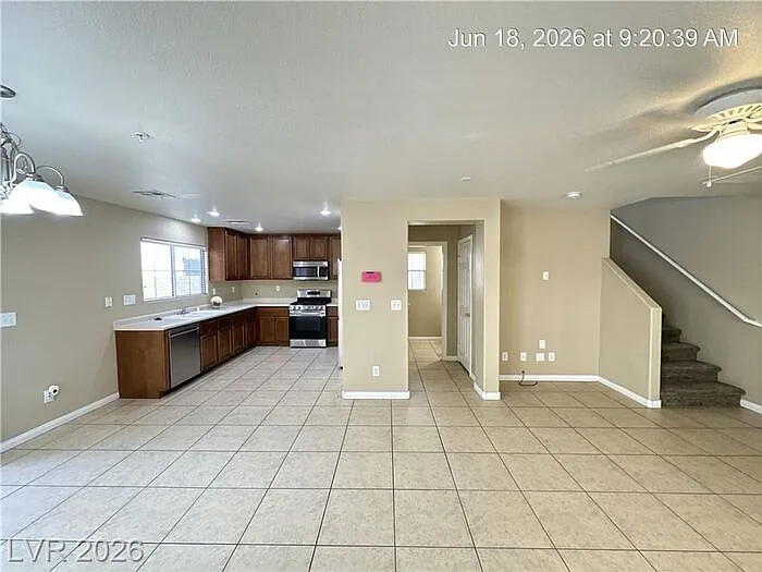 637 Lucky Pine St — Photo 4