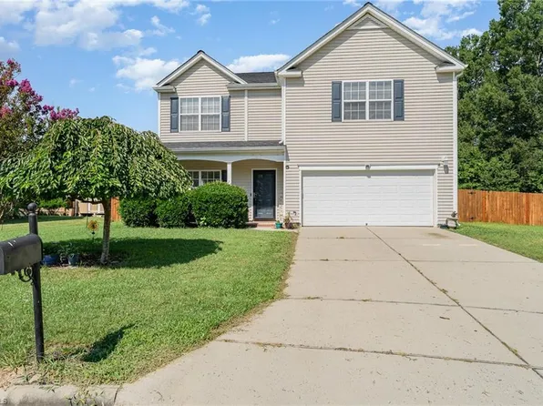 7 Oakville Ct, Mc Leansville, NC 27301