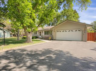 931 Marlboro Ct NE, Spring Lake Park, MN 55432