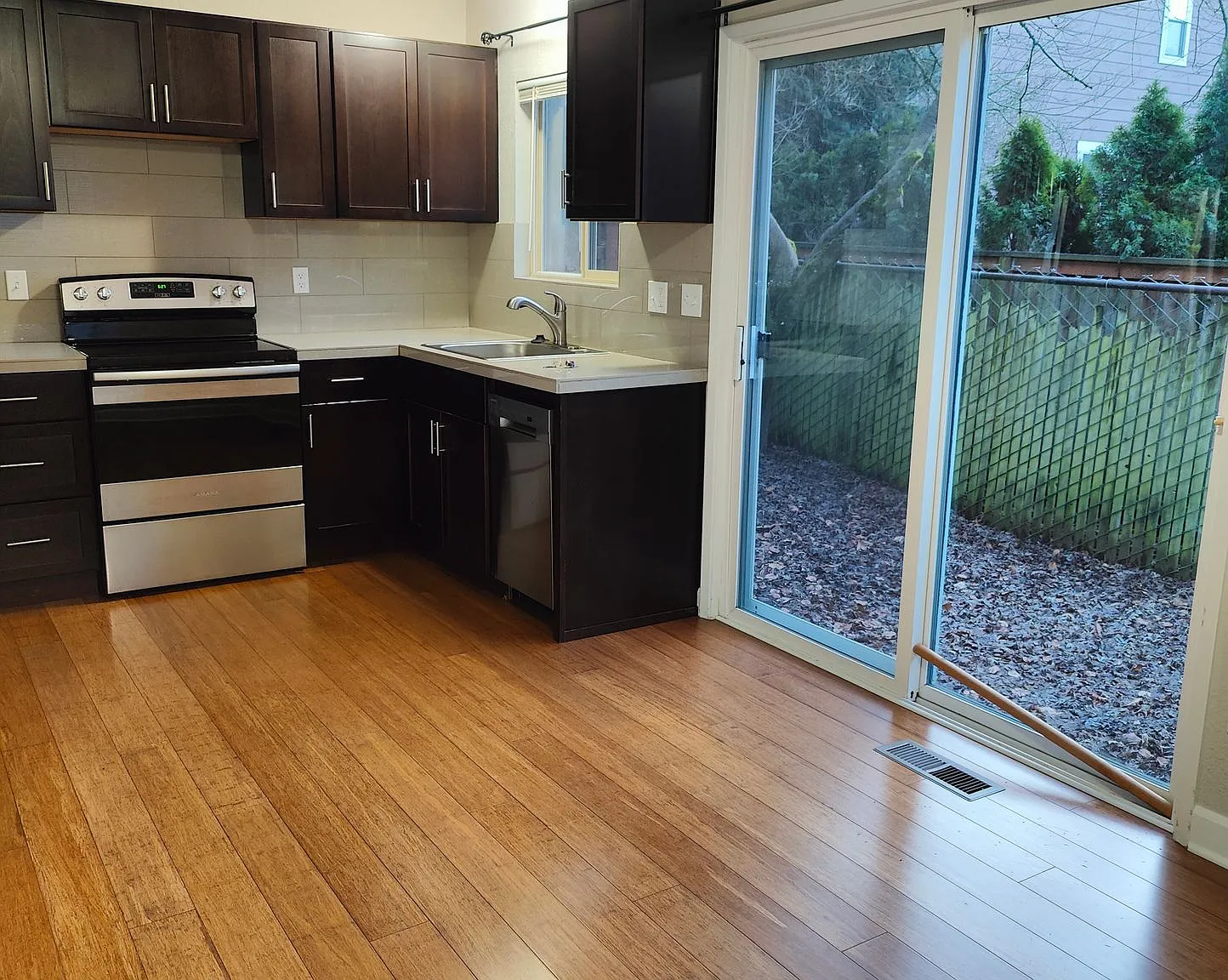 Willamette Center — Photo 1