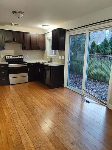 Willamette Center Photo 1