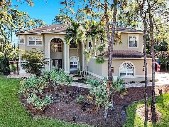 2nd image of 25295 Catskill DR