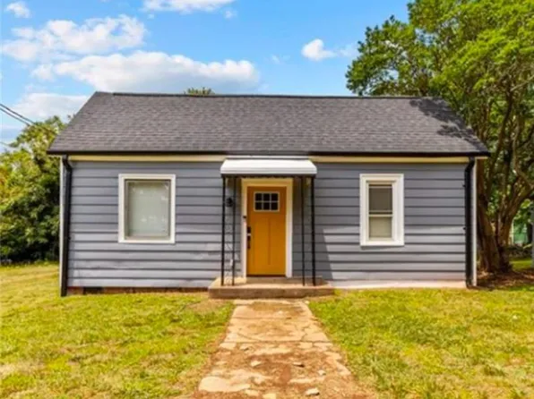 2504 Freeman St, Winston Salem, NC 27127