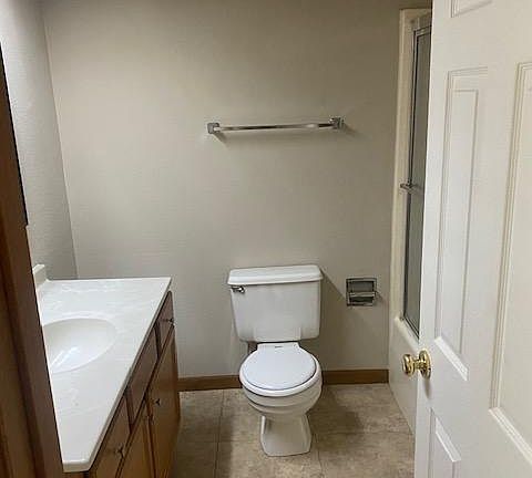 4th image of 103 Village Dr #103