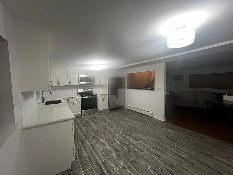 11 The Blvd #A3 — Photo 16