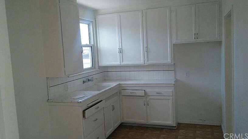 2nd image of 7313 Camellia Ave