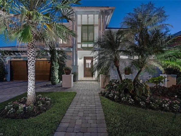 428 CENTRAL AVE, NAPLES, FL 34102