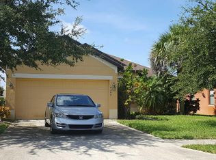 4240 Millicent Cir, Melbourne, FL 32901