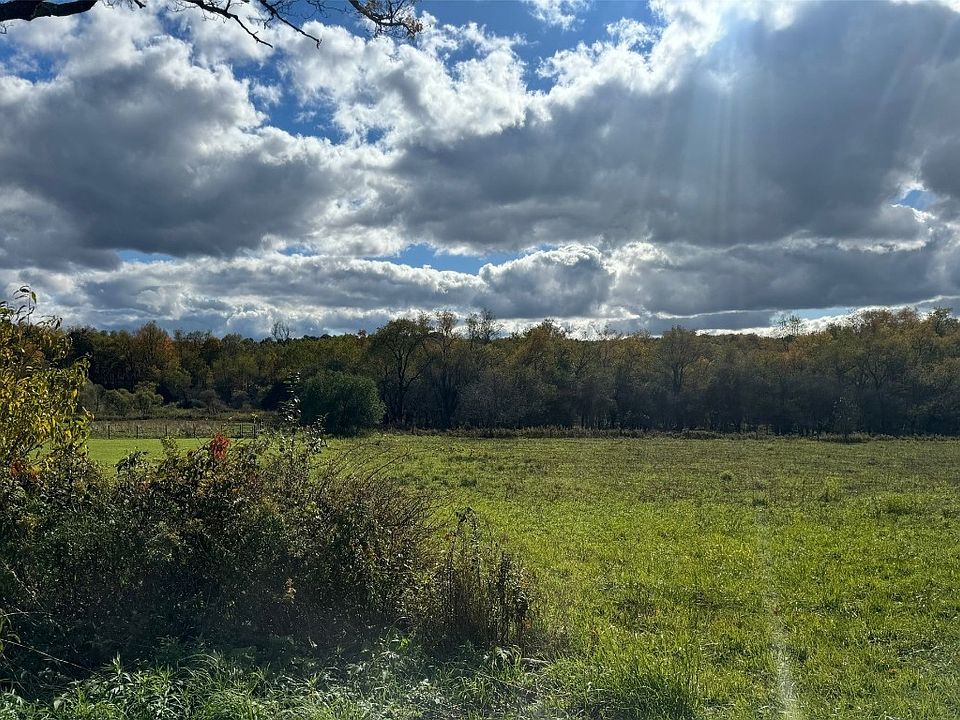 2nd image of 23591 Gravel Run Rd