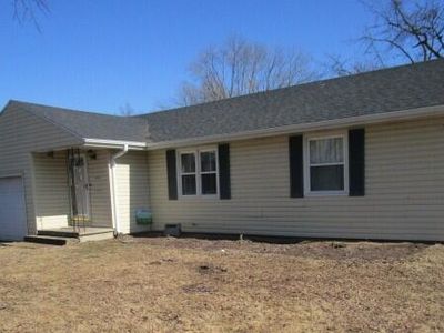 806 S Allen St, Centralia, MO, 65240