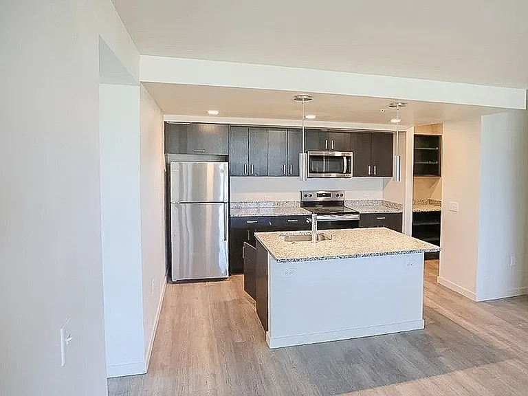 Redondo Heights I & II — Photo 2