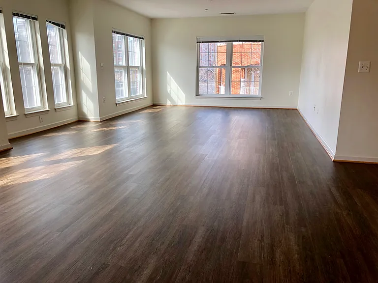 Dunn Loring Metro Apartments — Photo 31