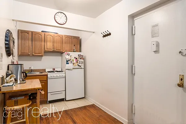 Rented by D'Andrea Craig Realty | media 14