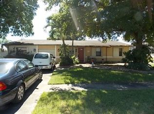 709 SW 74th Ave, North Lauderdale, FL 33068