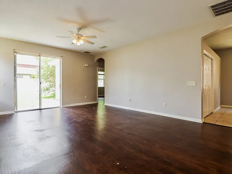 10330 Avelar Ridge Dr — Photo 6
