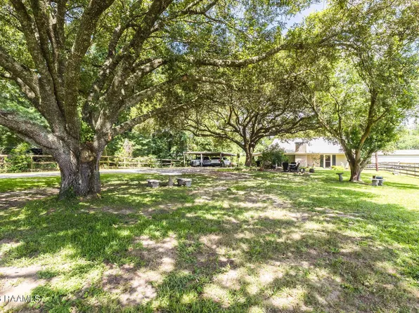 1651 Smede Hwy, Saint Martinville, LA 70582