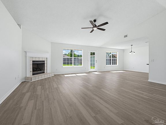 2nd image of 7104 Fitzpatrick Rd