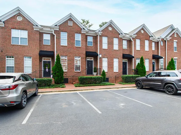673 Highpark Ln, Raleigh, NC 27608