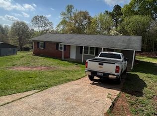 408 Seitz Dr, Forest City, NC 28043