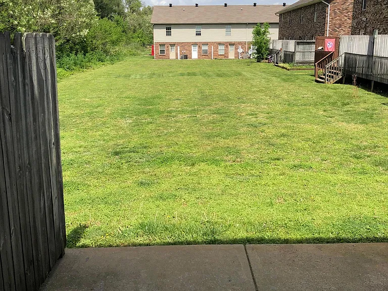 2304 Raleigh Ct #6 — Photo 13