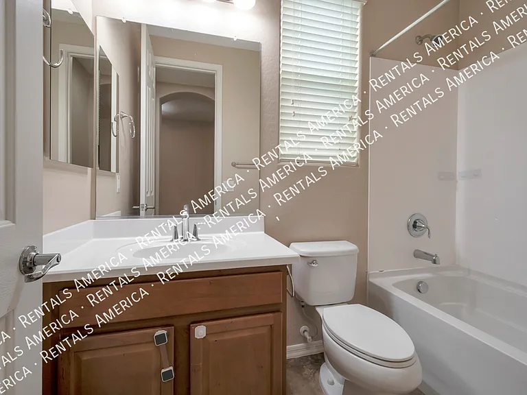 267 E Kaibab Dr — Photo 6