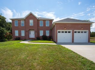 421 Montgomery Ct, Berryville, VA 22611