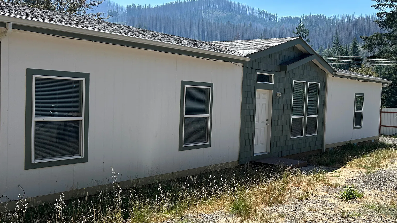 47353 McKenzie Hwy photo 1