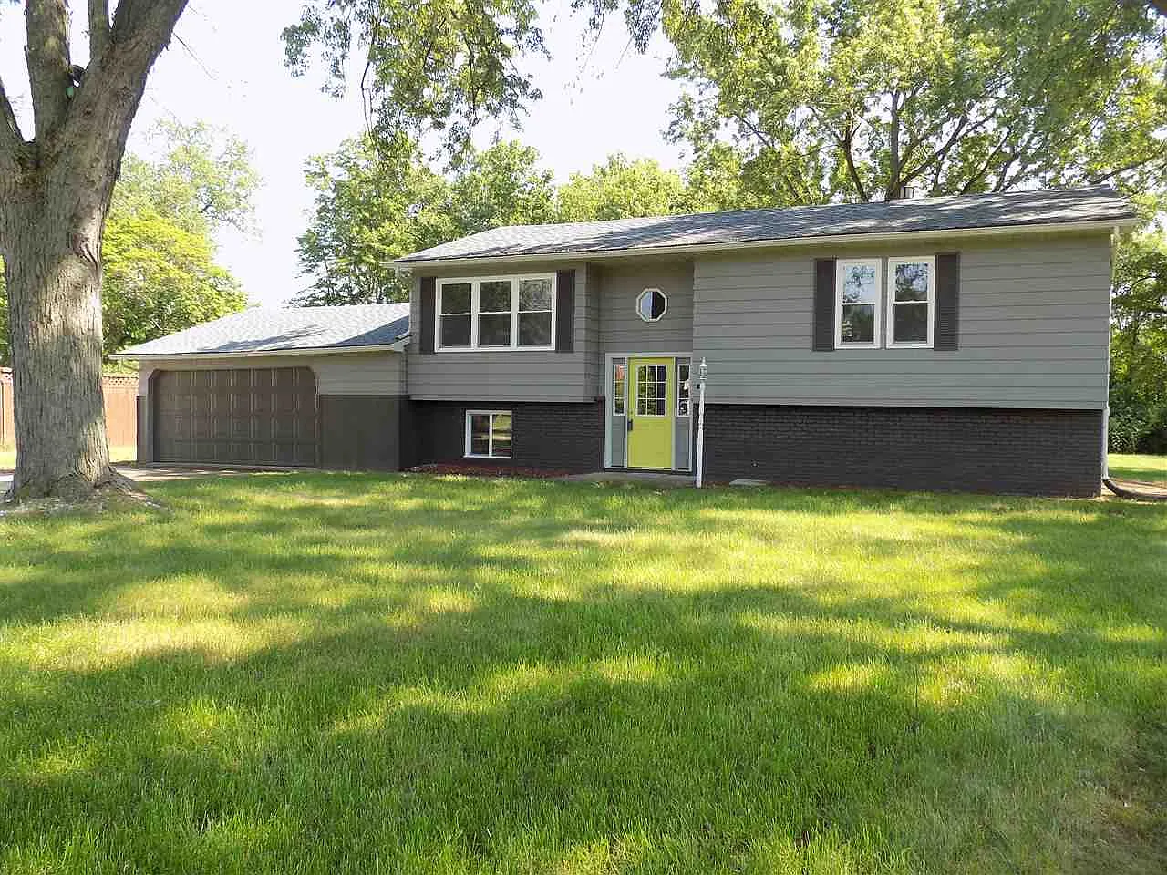 10160 Helena Dr photo 1