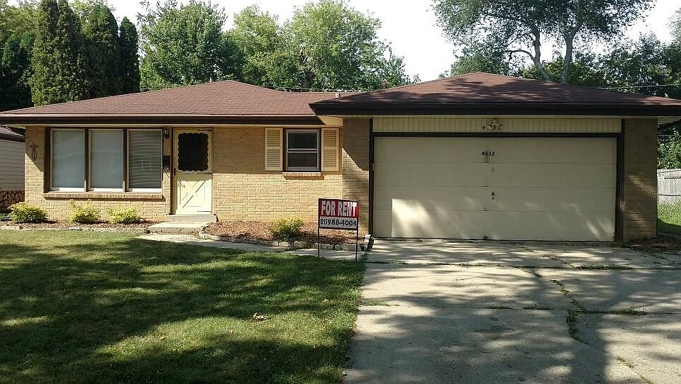 1st image of 4532 Pembrooke Pl