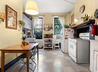 51 India St APT 1R, Brooklyn, NY 11222