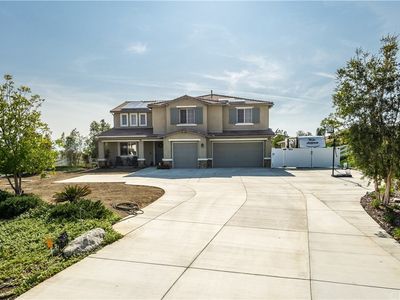 17465 Fairbreeze Ct, Riverside, CA, 92504