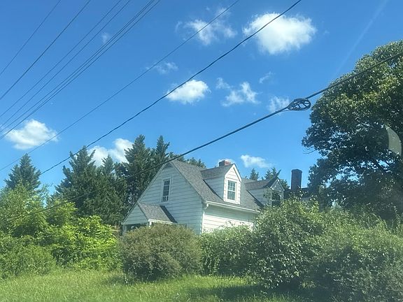 3rd image of 12008 Scaggsville Rd