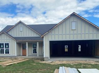 431 Falcon Way, Tifton, GA 31794