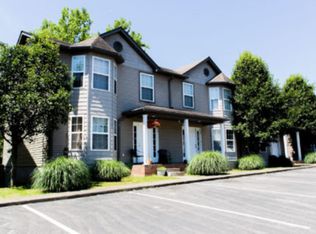 40 Ariel Dr, Hurricane, WV 25526