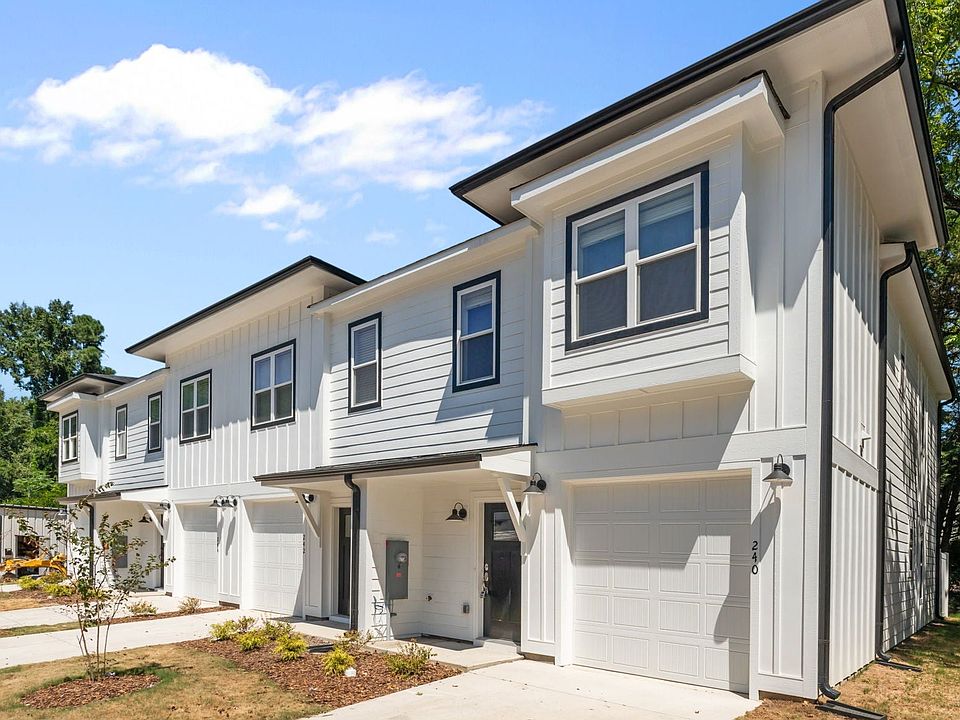 Bradford Village Townhomes End Unit Exterior