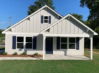 704 S Broad St SW, Rome, GA 30161