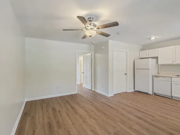 551 S Old Sevierville Pike #7, Seymour, TN 37865